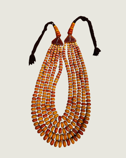 Berberhalsband väggdekoration